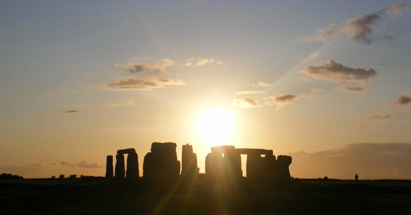 Is Stonehenge's history older than Avebury?
