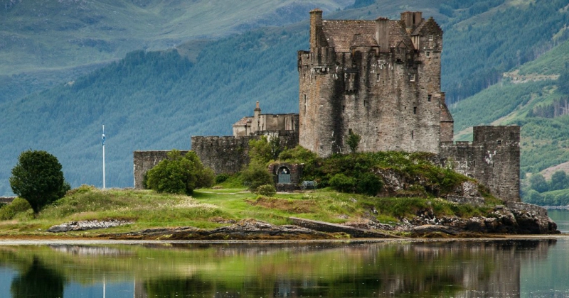 Rabbies Trail Burners :: 12 Reasons Why British and Irish Castles are a ...