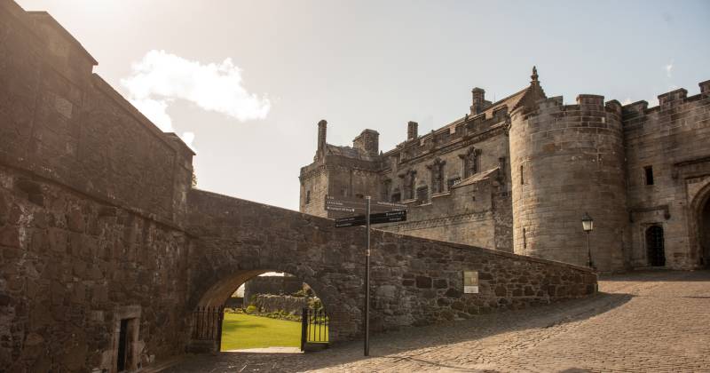 Where did Mary Queen of Scots live?