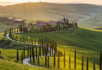 6 Reasons to Visit Tuscany