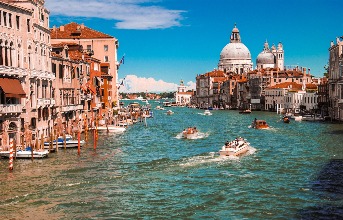 Venice, Garda & Romantic Northern Italy - 6 day tour